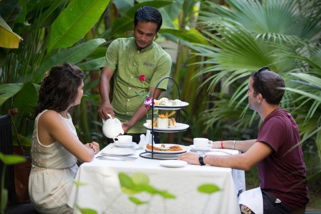 The Cyclo Siem Reap Hotel Exterior photo